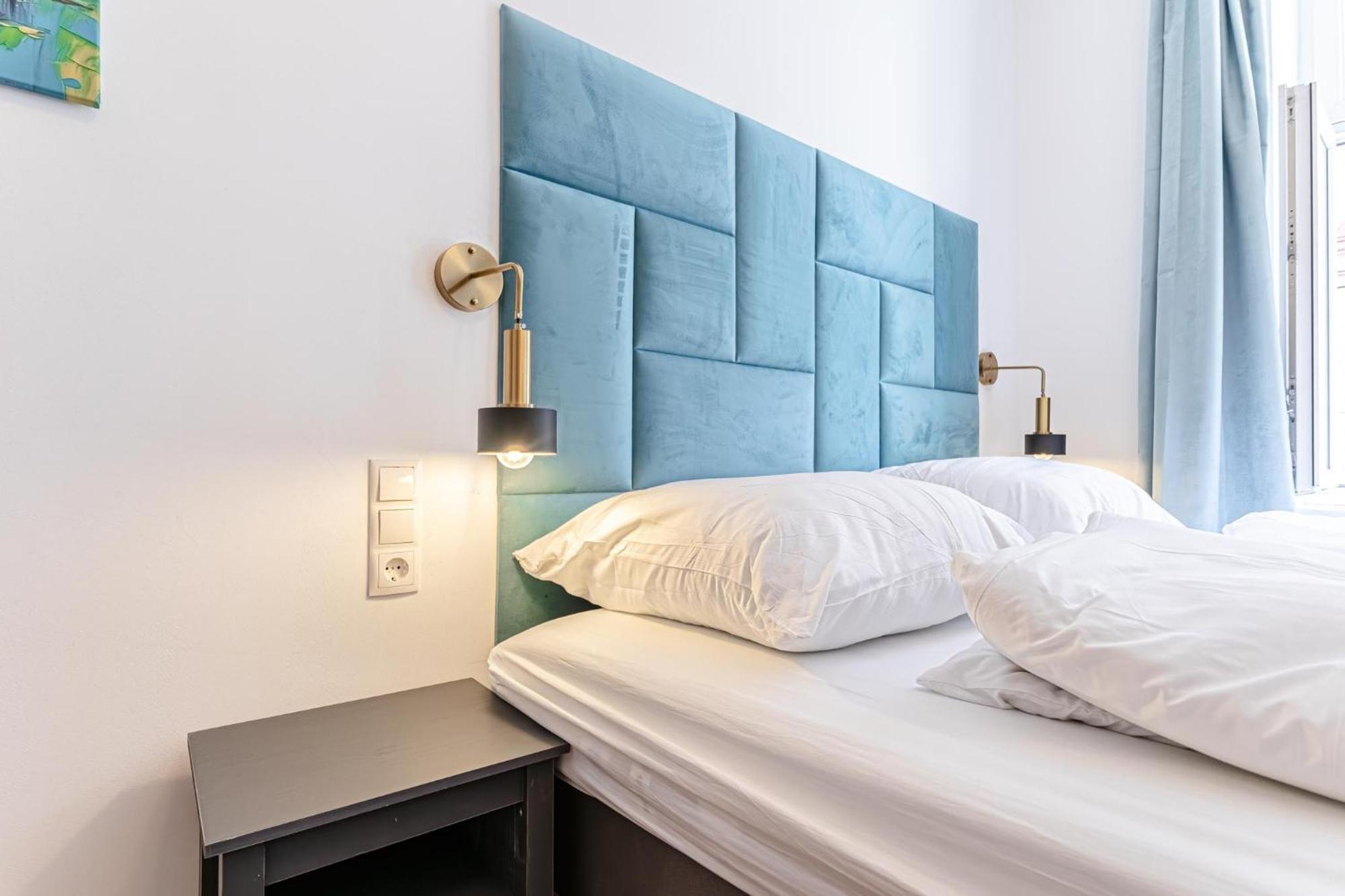 Cost Effective City Life 1Br In Classic Building Вена Экстерьер фото